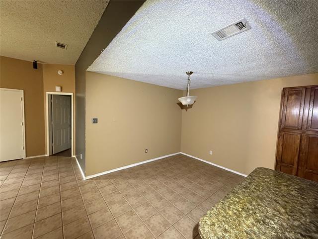 Foto del edificio - 4316 Elliott Oaks Dr