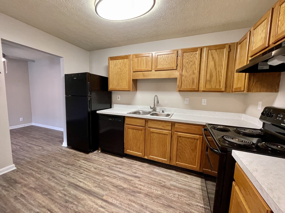 Hurstbourne Crossings Apartments Apartments - 9401 Hurstbourne ...