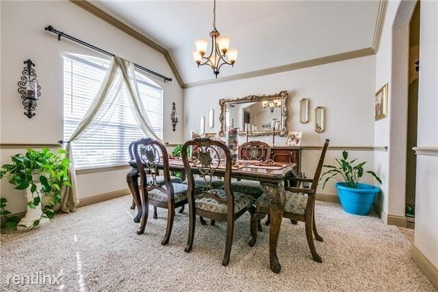 Building Photo - 4 br, 2 bath House - 1212 Grayhawk Drive