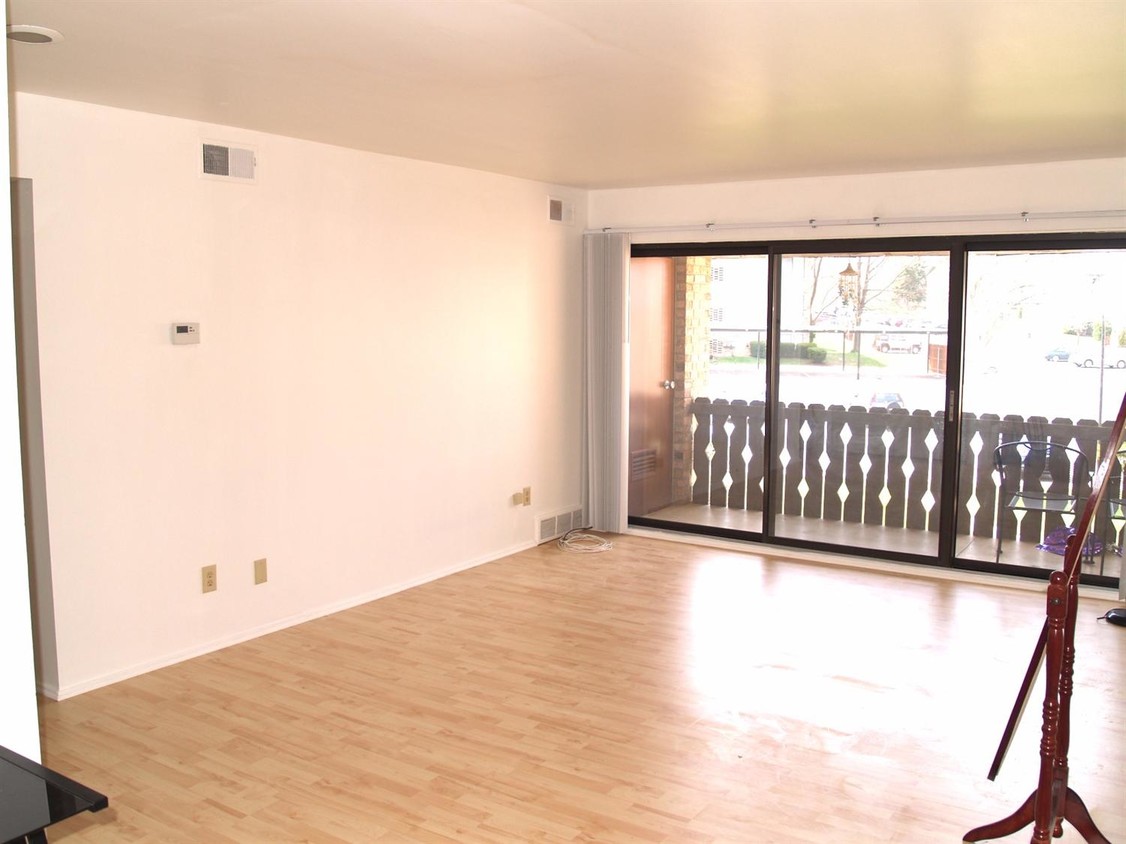 Foto principal - 2106 Pauline Blvd