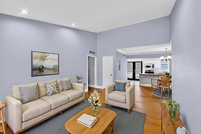 Photo - 7736 Meadow Rd Apartment