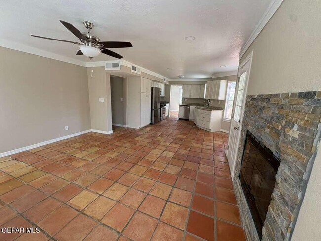 Foto del edificio - 1432 Black Ridge Dr