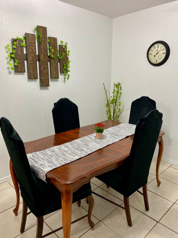 Foto del edificio - 6748-6748 Trail Lake Dr