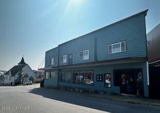 Building Photo - 301-305 Bawden St