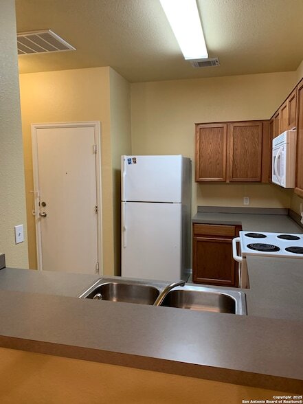 Foto del edificio - 13518 Bristow Dawn