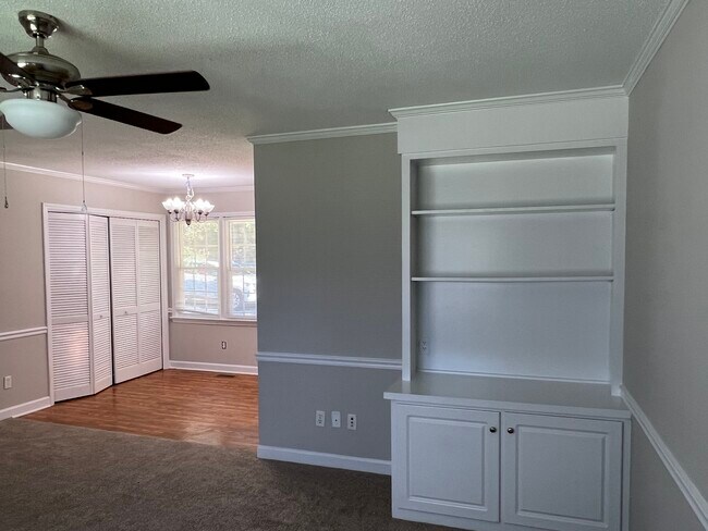 Living Room with New Carpet - 2507 Saint Christopher Cir SW