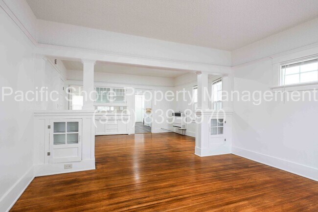 Foto del edificio - 2737 W 15th St