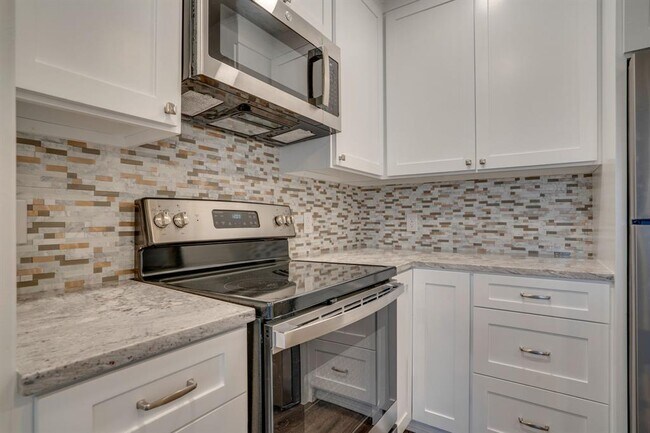 Foto del edificio - 11471 Airway Blvd