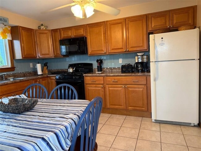 Foto del edificio - 33 Breach Dr