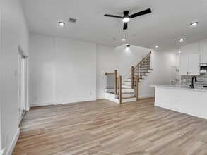Building Photo - 4421 Reed Rd