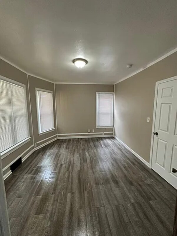 Foto del edificio - 1424 E Stockbridge Ave