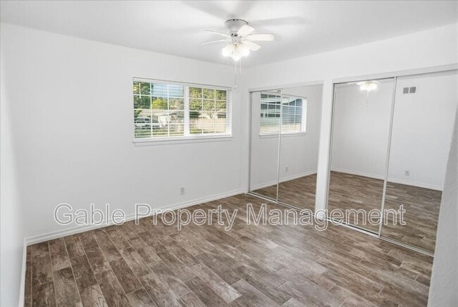 Foto del edificio - 22080 Alamogordo Rd