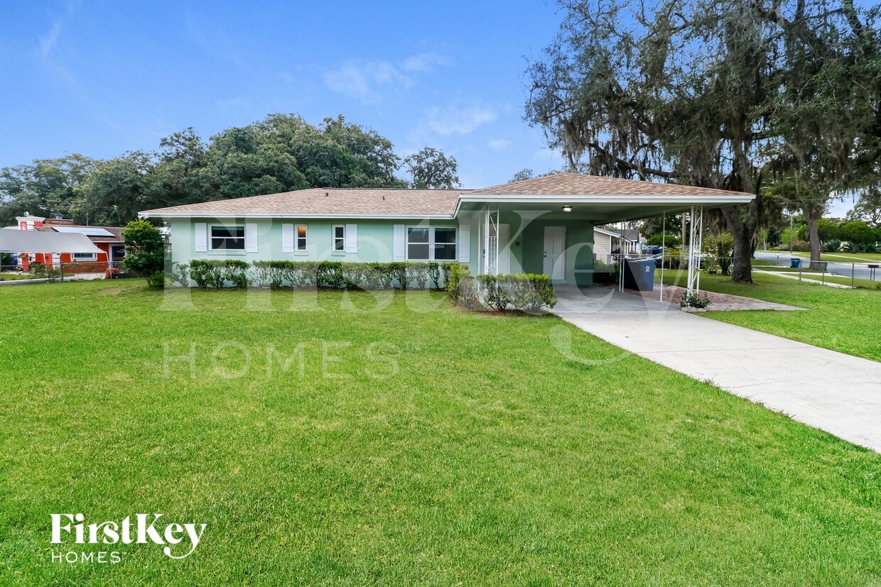 Primary Photo - 315 Miami Ave