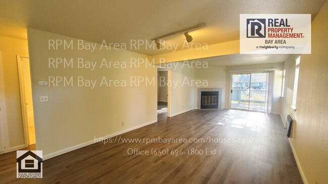 Building Photo - December Rent Special: Renovated 3 Bedroom...