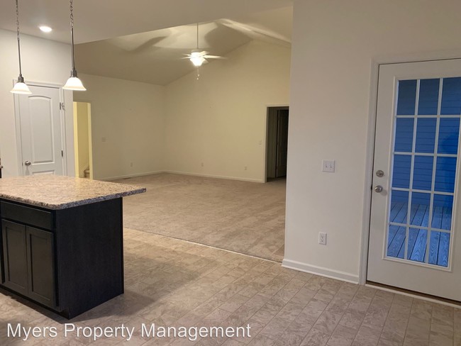 Building Photo - 3 br, 2 bath House - 119 Channel Crossing