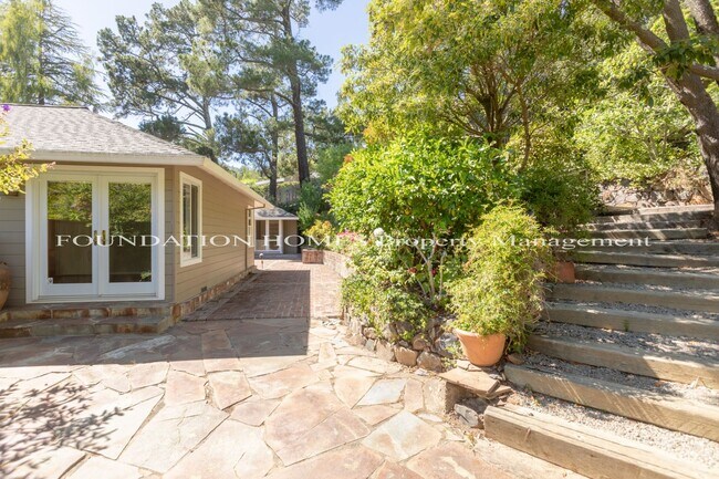 Foto del edificio - Upscale Country Club 3BD/2BA with BONUS Ro...