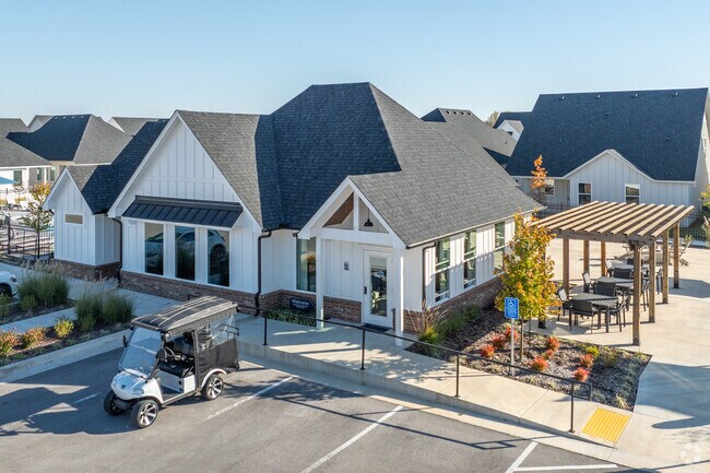 Oficina de arrendamiento - Legacy Farms