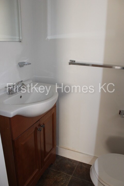 Foto del edificio - 8503 Booth Ave