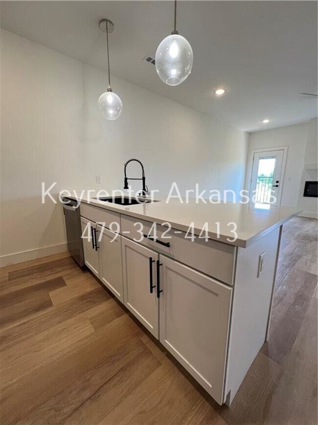 Foto del edificio - 2703 SW Livingston Square