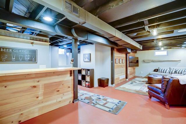 Building Photo - 4312 Drexel Ave