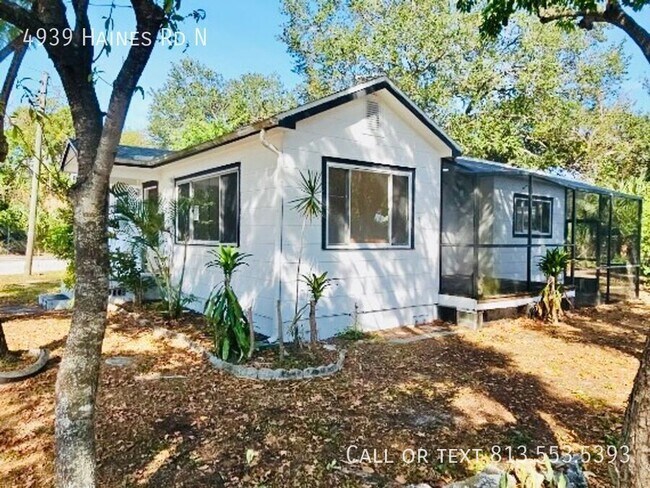 Foto del edificio - 4939 Haines Rd N