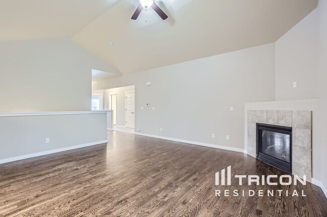 Building Photo - 2156 74th Ave Ct