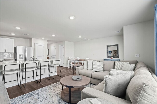 Building Photo - 1 N Yaupon Dr