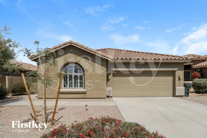 Foto principal - 17680 W Buckhorn Dr