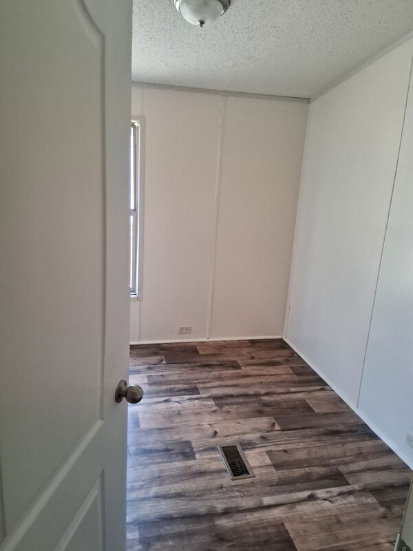 Foto del edificio - 94 Lone Pine Ln