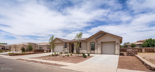 Building Photo - 536 Via De Los Arboles