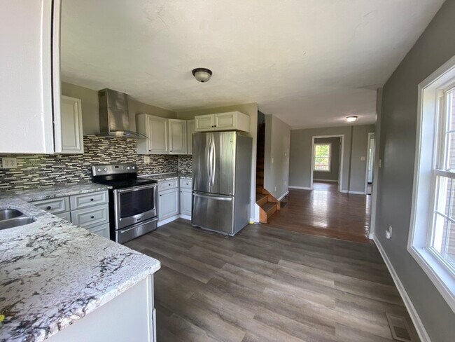 Foto del edificio - Gorgeous 3/4 bedroom 3 bath house for rent!