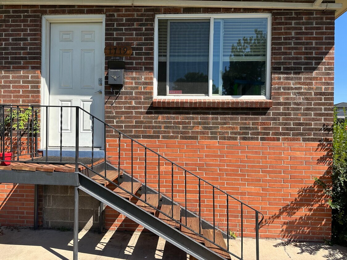 Foto principal - 1719 S Madison St