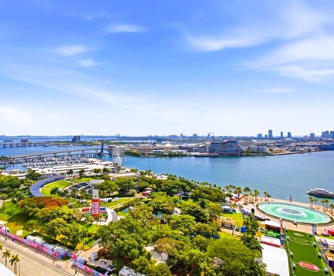 Building Photo - 50 Biscayne Blvd