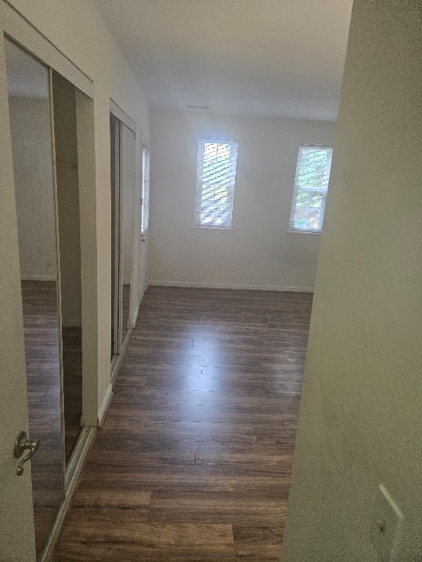 Building Photo - 18302 Streamside Dr