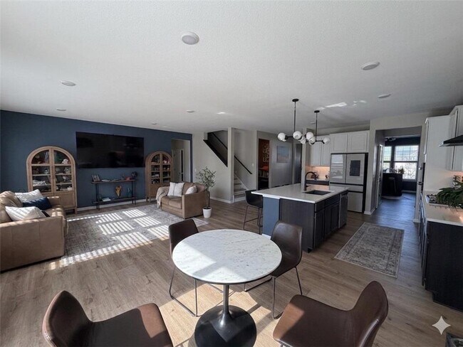 Foto del edificio - 12736 Weber Ln