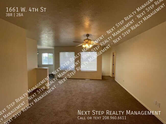 Foto del edificio - 1661 W 4th St