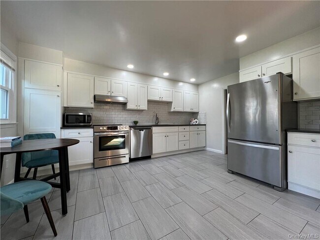 Foto del edificio - 202 Park Ave