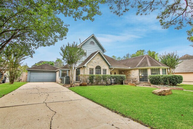 Building Photo - 15107 Easton Park Dr