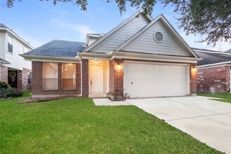 Building Photo - 2219 Hadden Hollow Dr