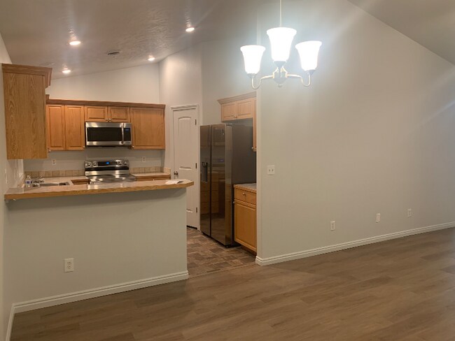 Foto del edificio - 1049 Manchester Ct
