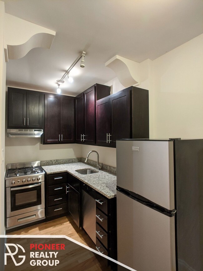 Foto del edificio - 618 W Patterson Ave