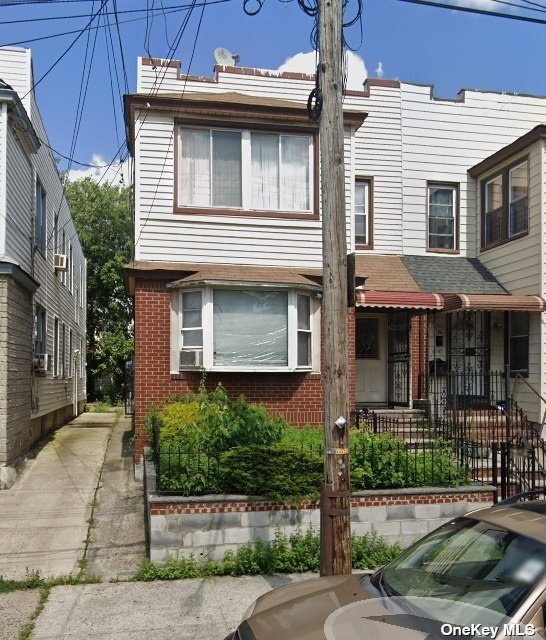 Primary Photo - 93-45 202nd St