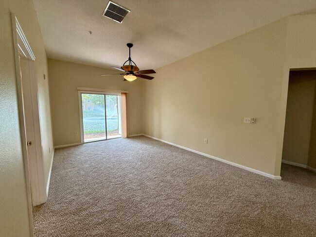 Building Photo - Bottom-Level 2 bedroom, 2 bath Bliss with ...