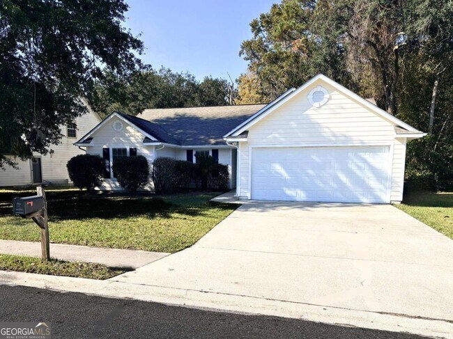 Foto del edificio - 601 McIntosh Dr