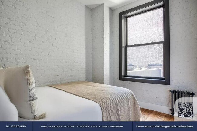 Building Photo - 2 bedroom in New York NY 10012