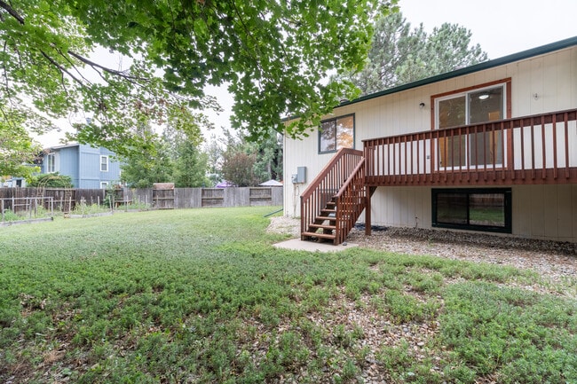 Building Photo - 1225 Centaur Cir