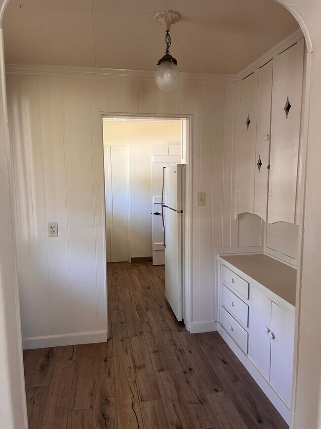 Foto del edificio - AVAILABLE NOW!! Delightful 1 bedroom, 1 ba...