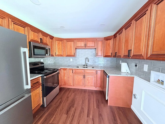 Foto del edificio - 10806 Milwaukee Way