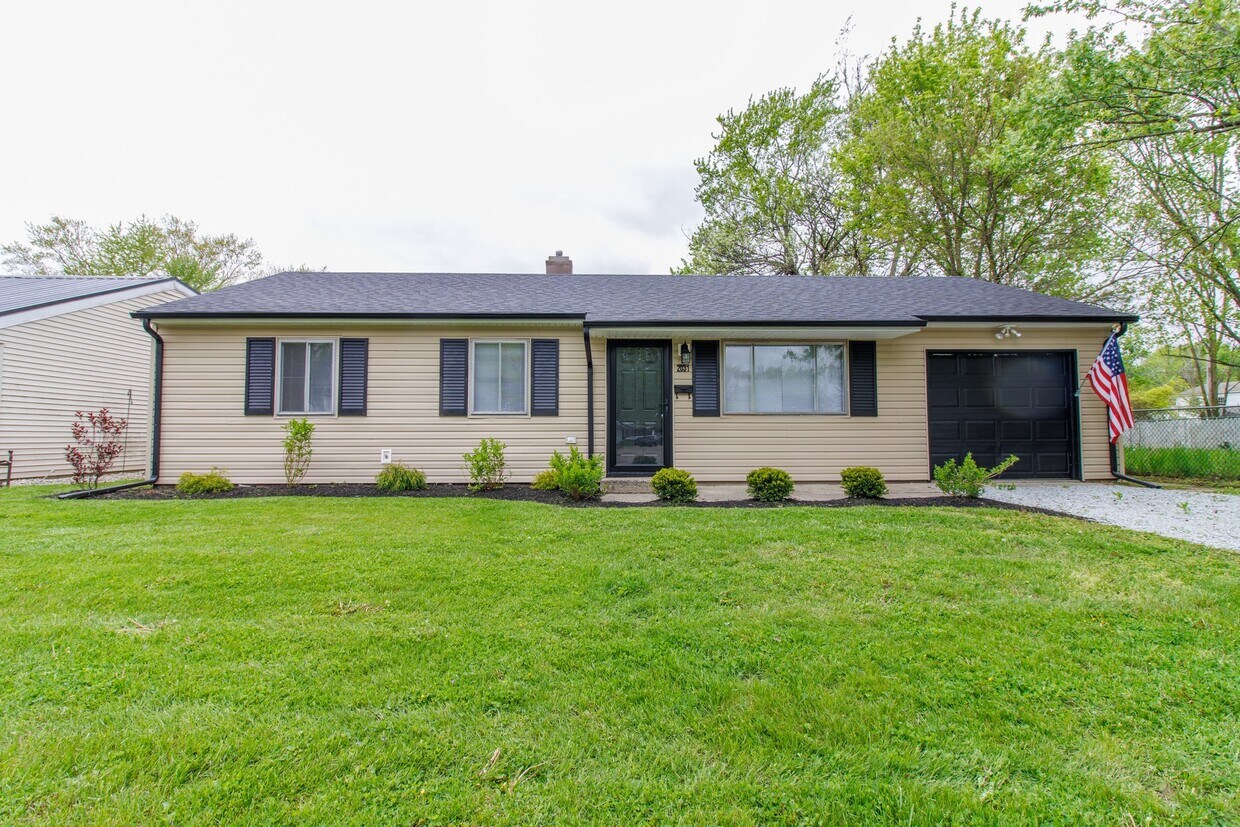 2031 Kerrwood Dr, Anderson, IN 46011 House Rental in Anderson, IN