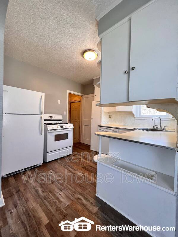 Building Photo - 1711 Allison Ave